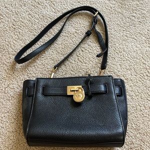 michael kors (MK) purse/crossbody bag